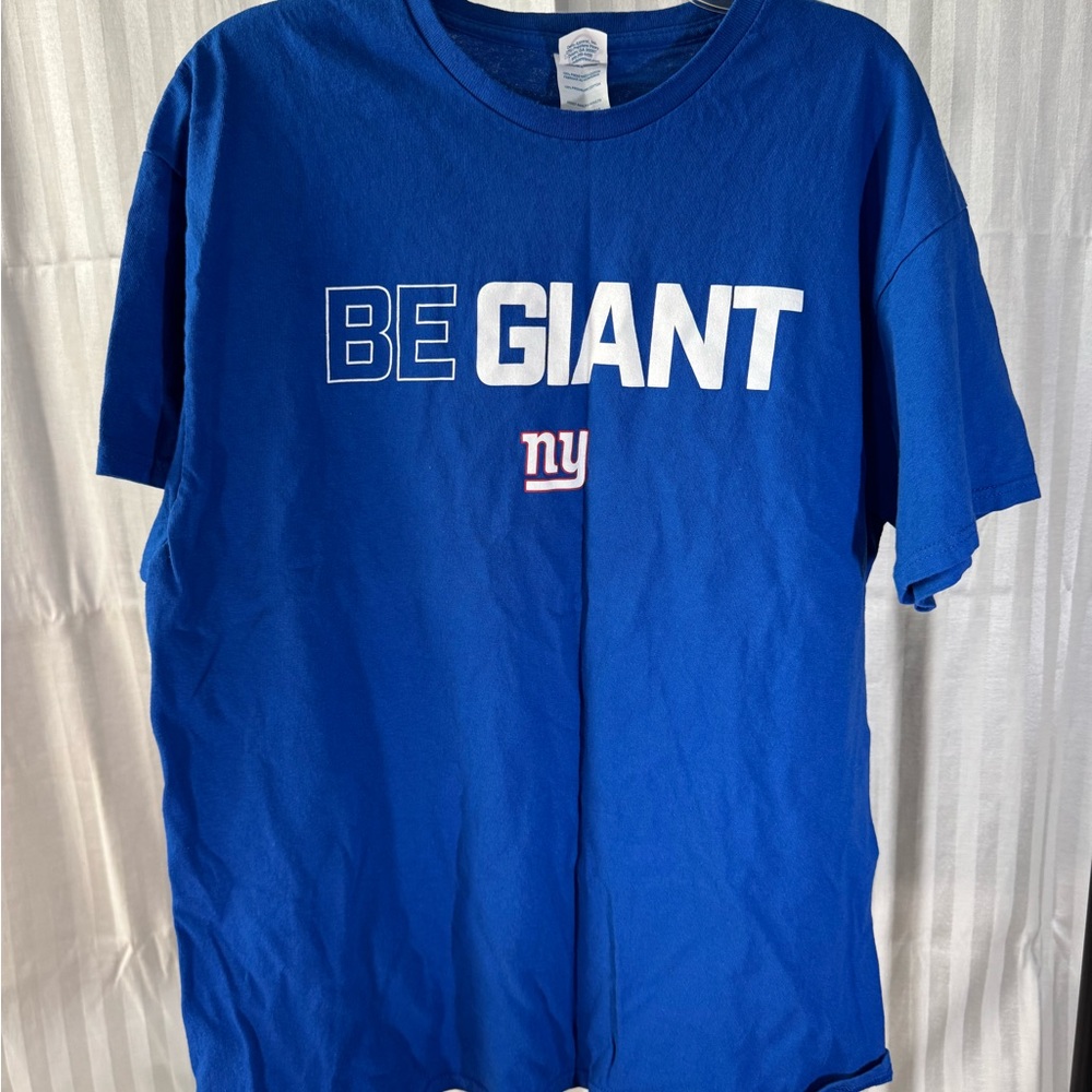 Blue 'Be Giant' Graphic T-Shirt